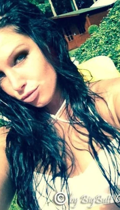 BIGBUTT CHLOÉ - *VIDEOCLIPS*