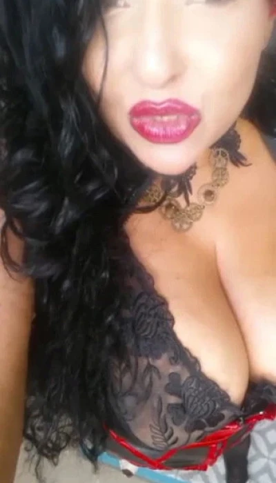 BIZZARLADY