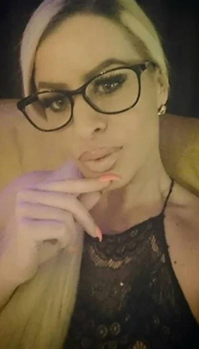 German Emily Curvy