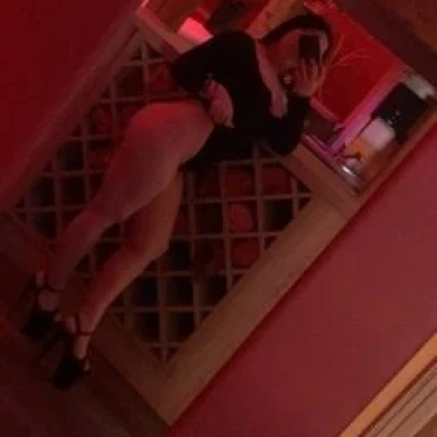 Emilia bei Sexy Babes
