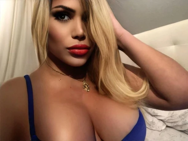 Trans Alexandra4