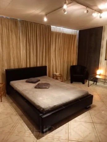 Massage Lounge