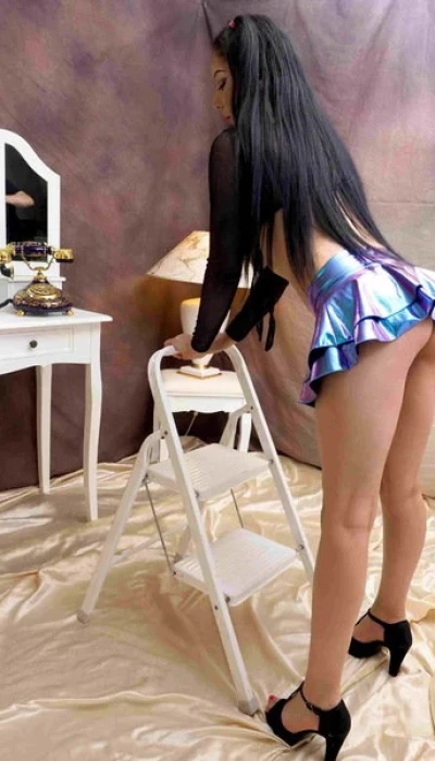 Sexy Bella