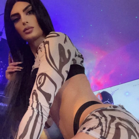 Trans Melanie