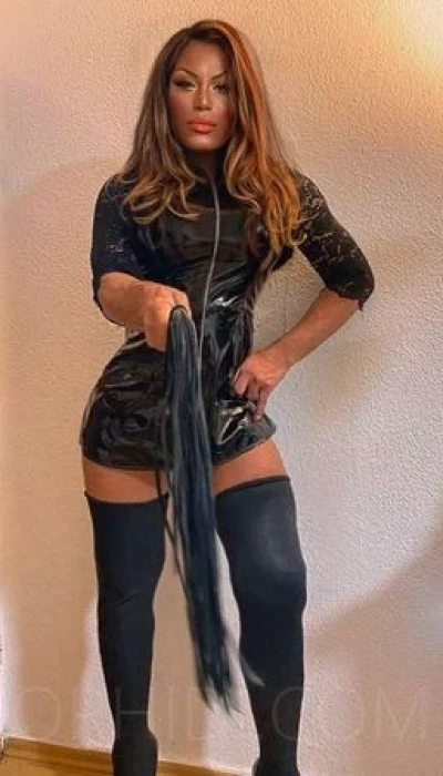 Brandneu TS Mistress Donatella
