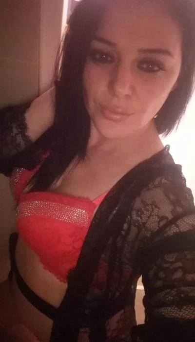 Elena Escort 7 24