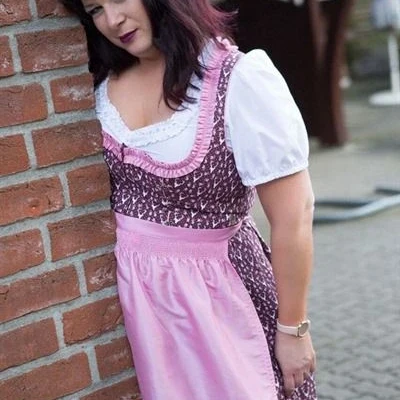 Larissa privat besuchbar