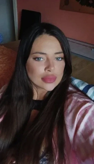 Bella