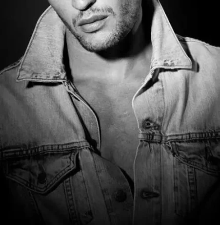 The Most Attractive And Stylish High Class Straight Male Escorts