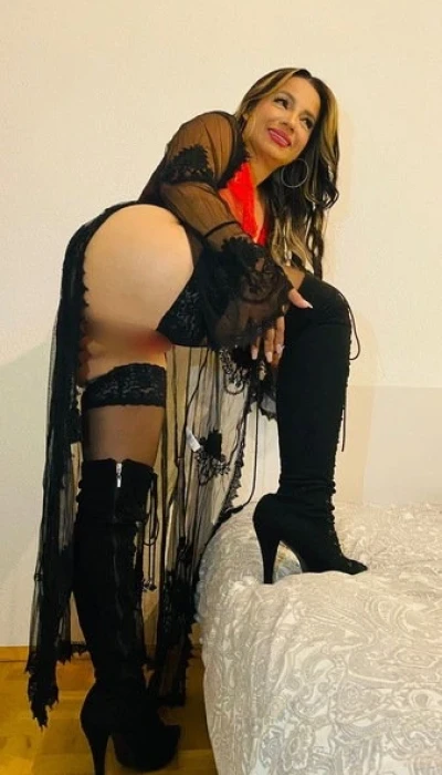 Natascha Claws