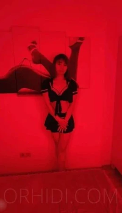 Lisa - Termin nur per WhatsApp