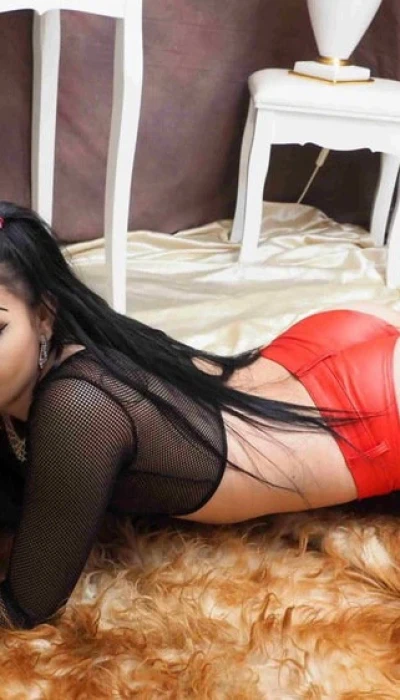 Sexy Bella