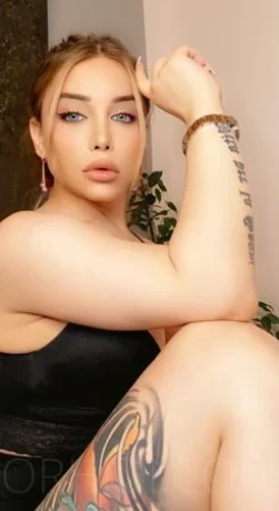 TS Ella D*ll - Türkish Sex bomb