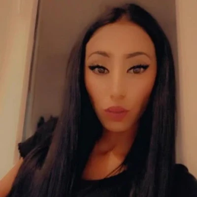Jennifer Apartmenthaus Erotic Island